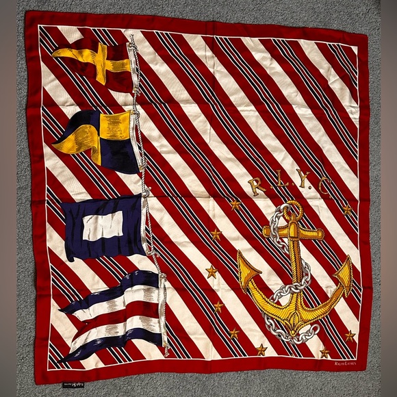 Vintage Rare find Ralph Lauren scarf ๐งฃin excellent preowned condition ๐ฏ% Silk. - Picture 12 of 12